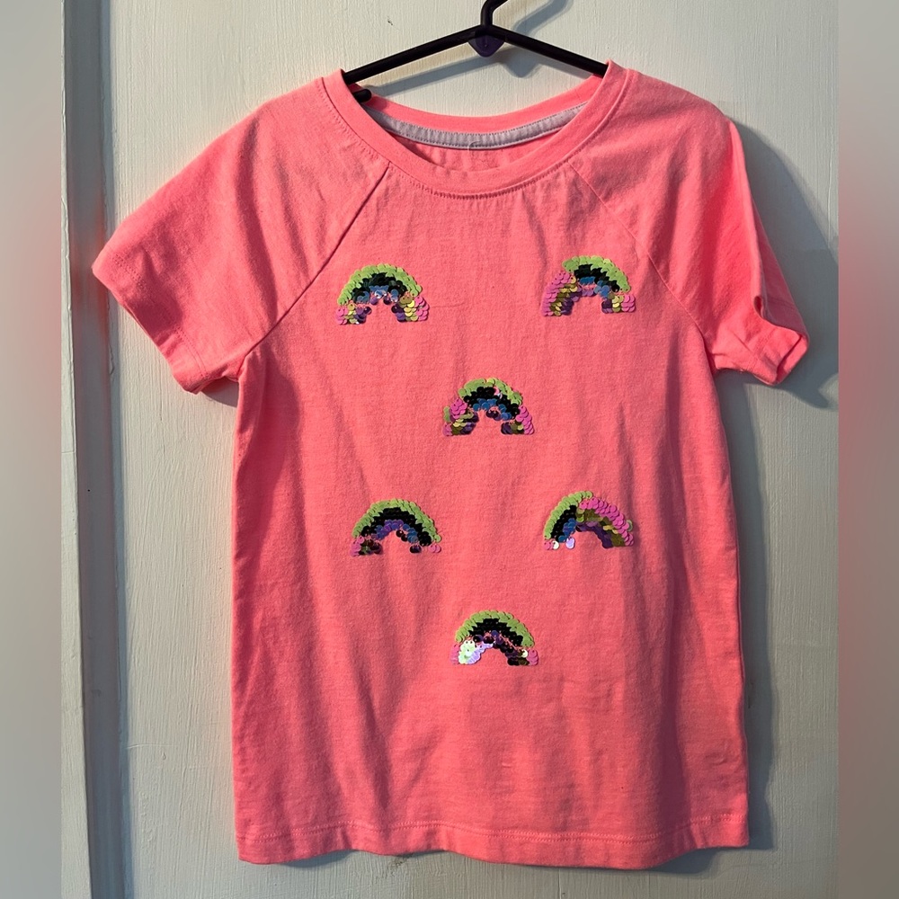 Cat & Jack size 6/6X short sleeve t-shirt/used-excellent condition